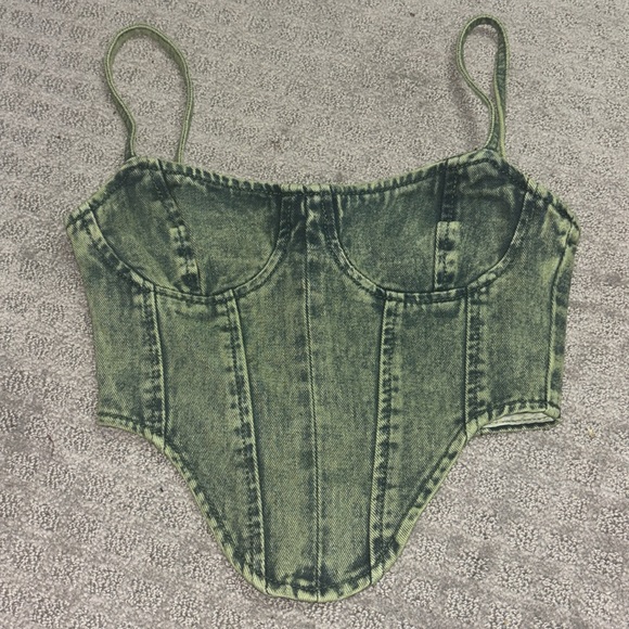 PrettyLittleThing Green Tint Vintage Wash Curved Hem Denim Corset Top Size 2 - Picture 6 of 7